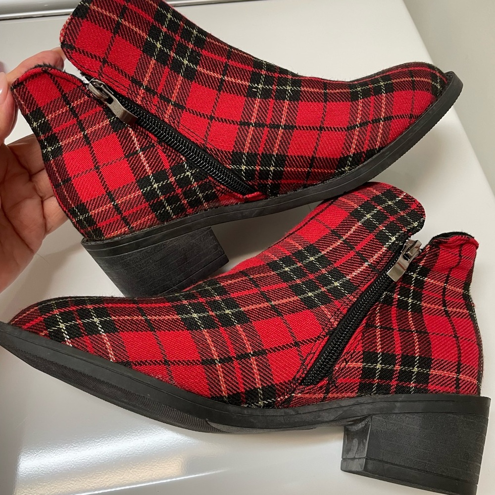 Plaid Ankle Boots - Red and Black - Picture 3 of 3